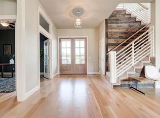 1700 Plaza District Dr, Edmond, OK 73034