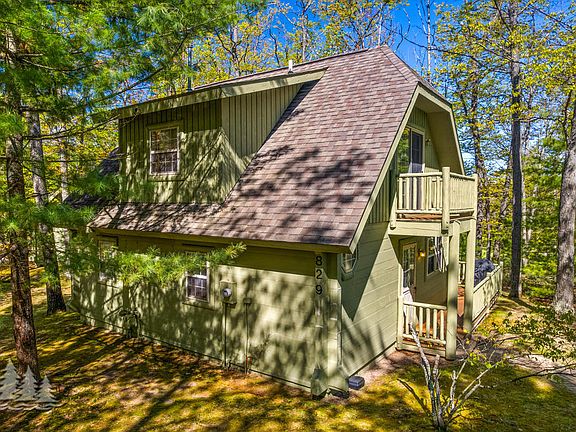 2nd image of 829 Golf Cottage Dr