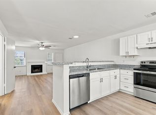 1834 River Crossing Cir APT D, Austin, TX 78741