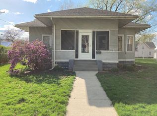 106 Park Ave, Prophetstown, IL 61277