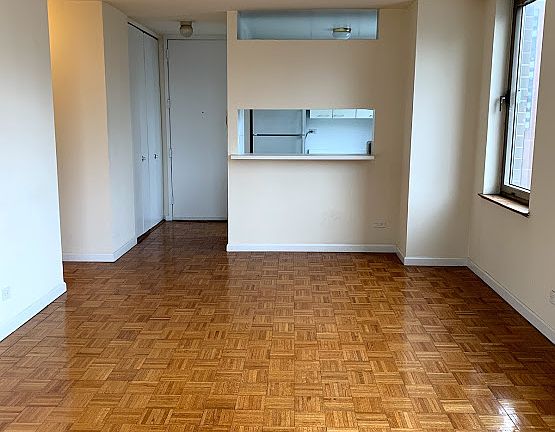 4th image of 200 E 89th St APT 11G