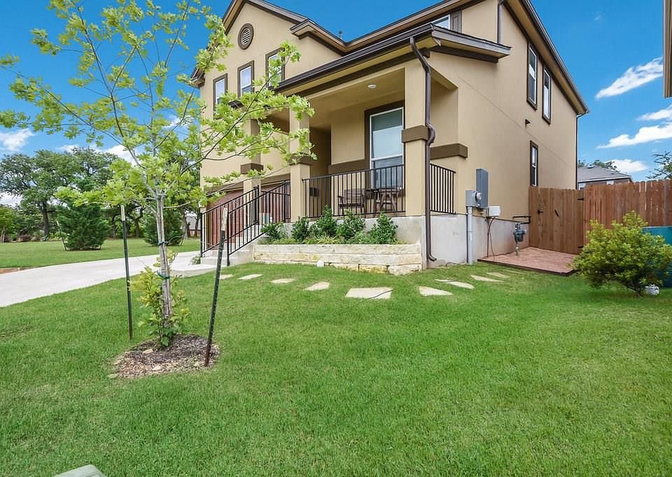 1st image of 1086 Bowline Dr