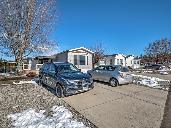 3rd image of 12560 Westside Rd #3