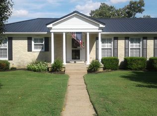 415 Winwood Dr, Lebanon, TN 37087