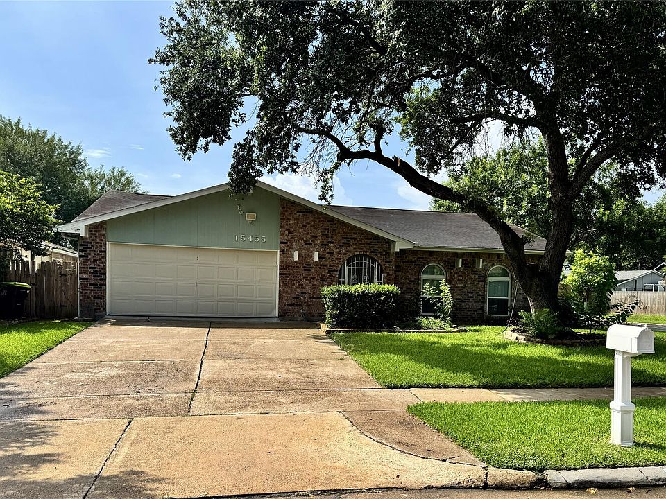 1st image of 15455 Empanada Dr
