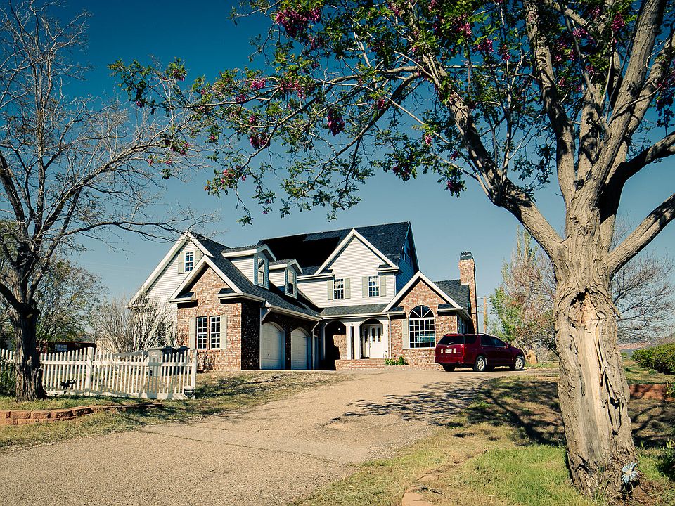 1st image of 123 Rachel Ln