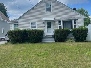 860 Dix St, Manchester, NH 03103