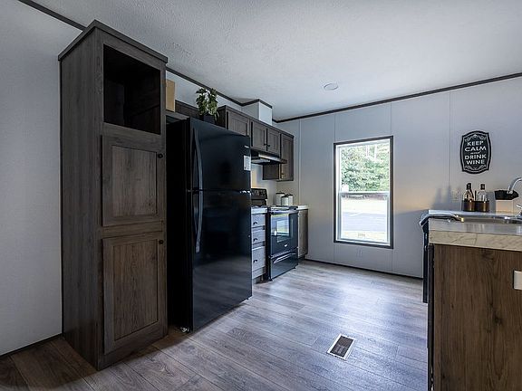 4th image of 143 Hatchery Hill Rd Lot 14