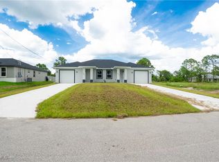873 Duplex St E, Lehigh Acres, FL 33974