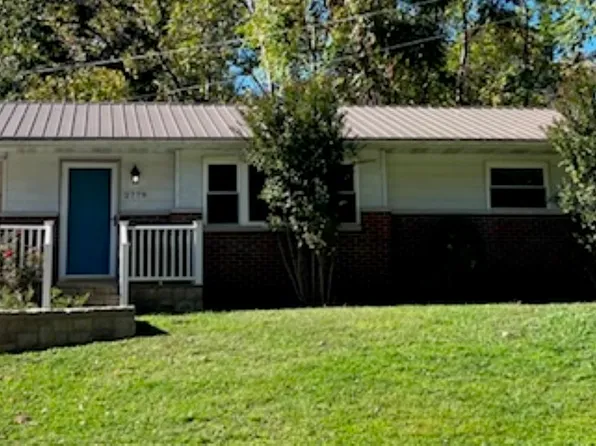 2779 Saltwell Rd, Huntington, WV 25705