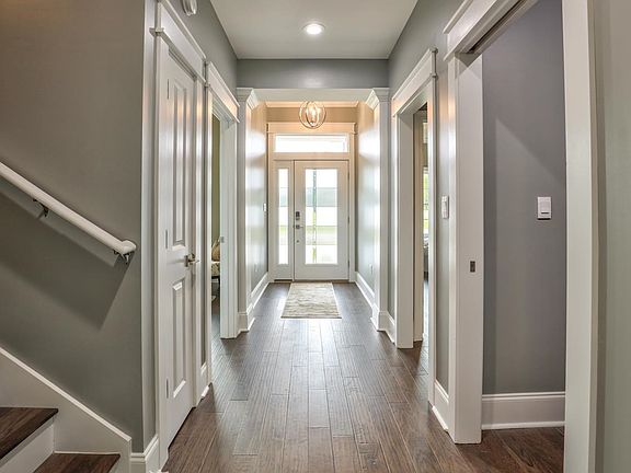 3rd image of 1579 Cherry Blossom Cir