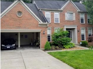 1867 Grovepointe Dr, Florence, KY 41042