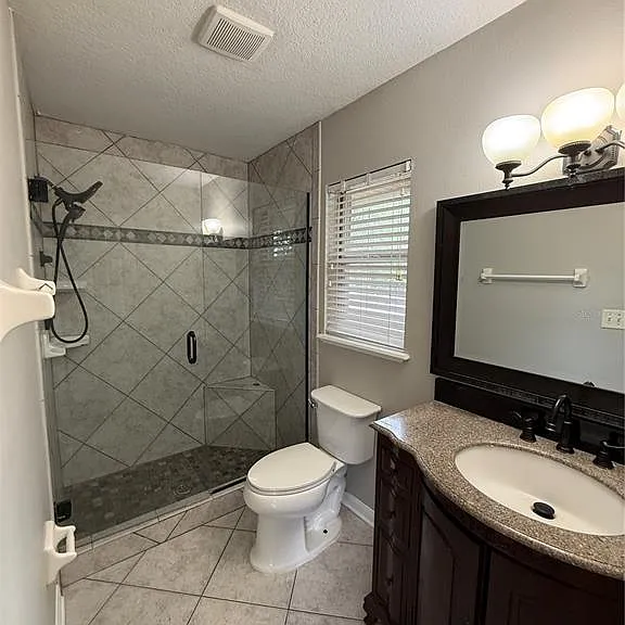 17802 Jefferson St — Photo 24