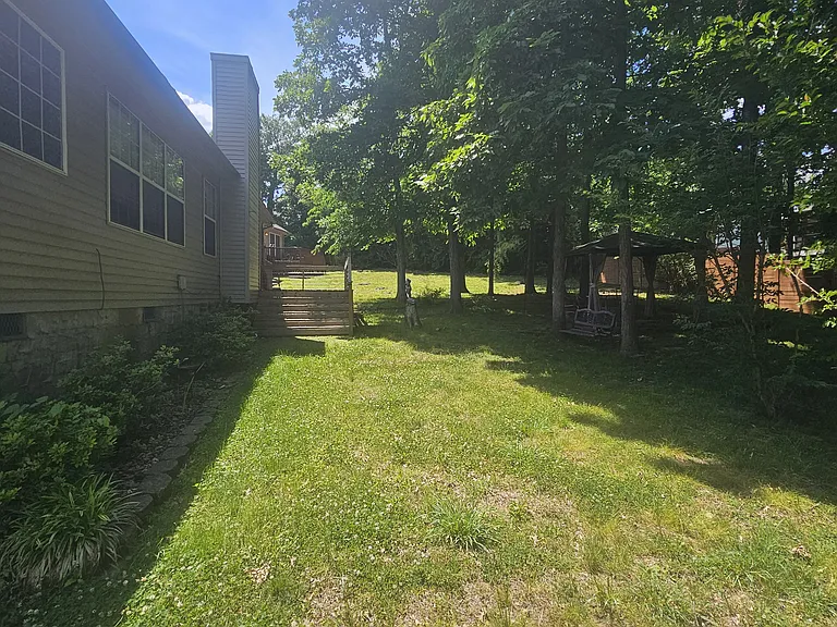 529 Forest Pointe Pl — Photo 17