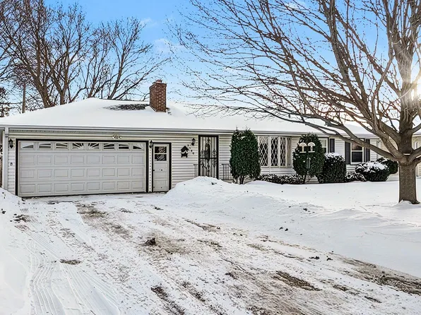 3340 143rd St W, Rosemount, MN 55068