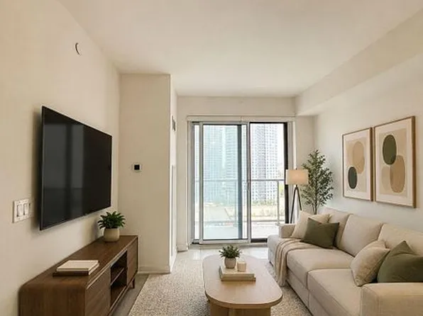2033 Kennedy Rd #1607, Scarborough, ON M1S 0K5