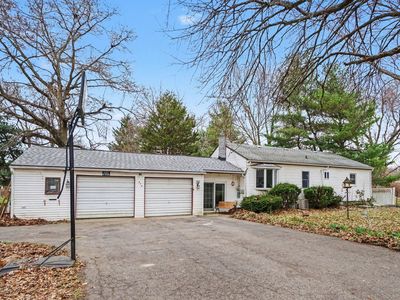 374 Elliot Rd, Kalamazoo, MI, 49048