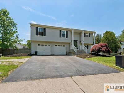 21 Cherry Bend Dr, Howell, NJ, 07731