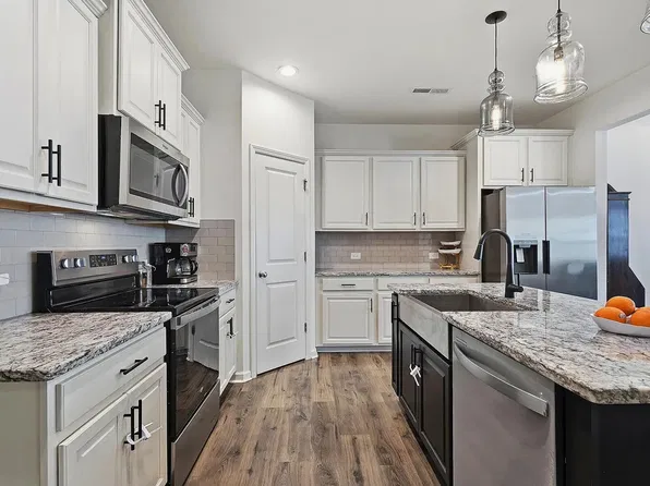 (undisclosed Address), Clayton, NC 27520