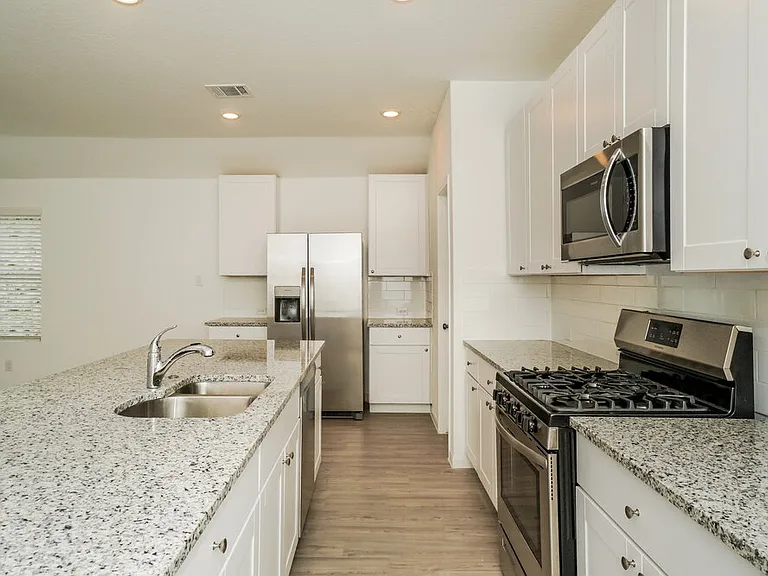 6608 Brandy Path — Photo 7
