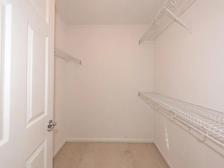 1005 Summerhaven Pl #F — Photo 27