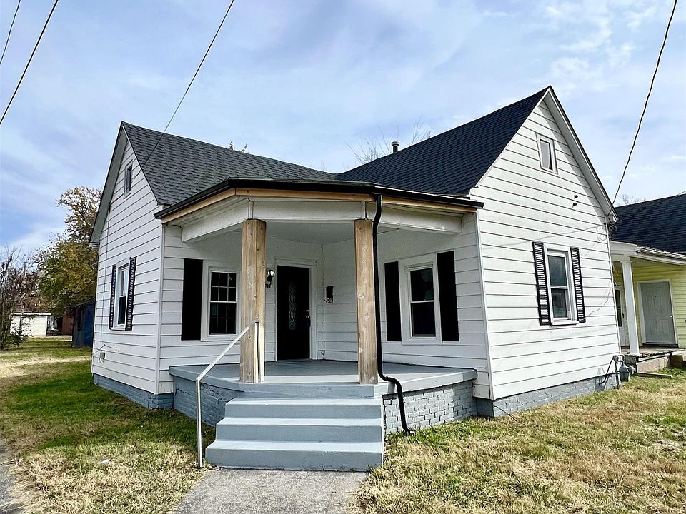 1st image of 700 N 13th St