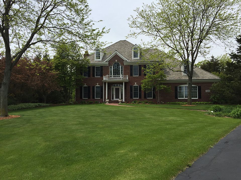 1st image of W353S3025 Tallgrass Ct