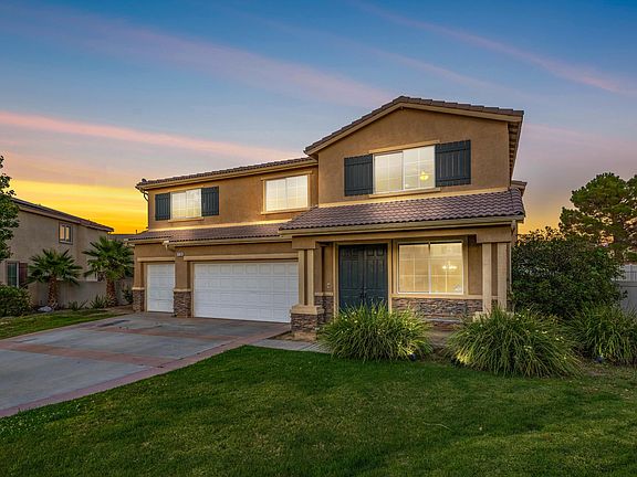 5th image of 37766 Leo Cir