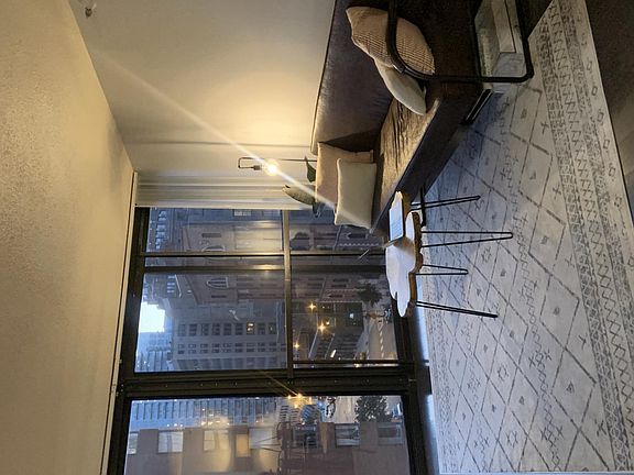 4th image of 1 E 8th St #812