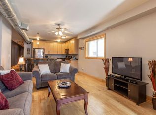 1641 N Franklin Pl APT 1, Milwaukee, WI 53202