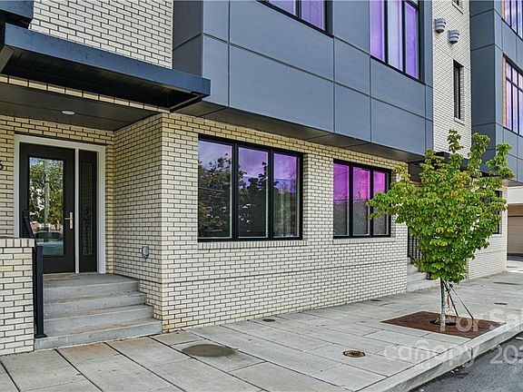 2nd image of 6 Bauhaus Ct