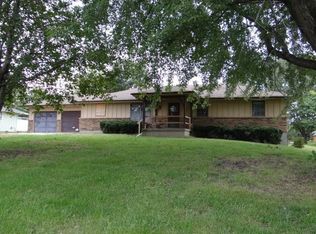 18699 Linwood Rd, Linwood, KS 66052