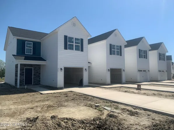 209 Verrazzano Lane, Jacksonville, NC 28546