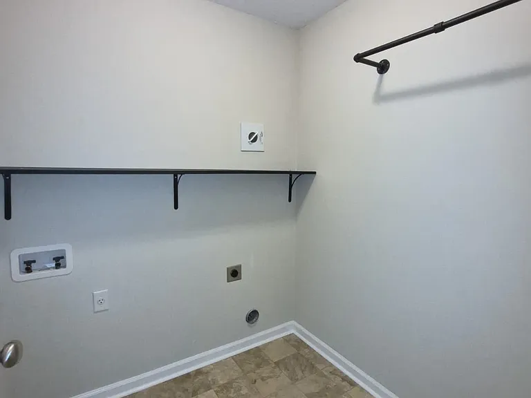 33 Trask Cir — Photo 17