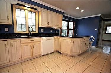 2nd image of 9609 Park Edge Dr