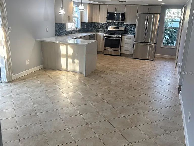 Kitchen/Family