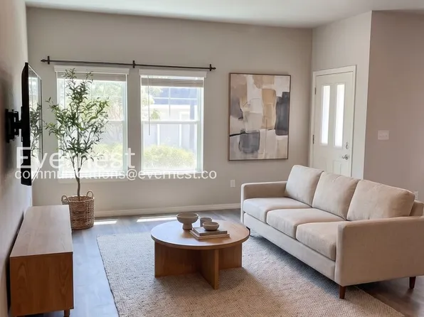 1689 Grand Ave #4, Windsor, CO 80550