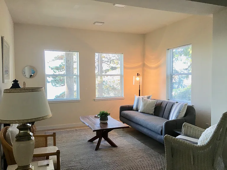 203 S Garden Ter — Photo 16