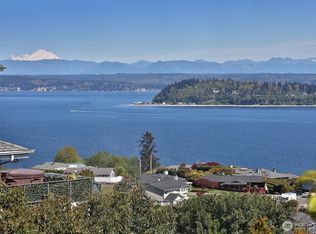 4617 Tanner View Dr, Clinton, WA 98236