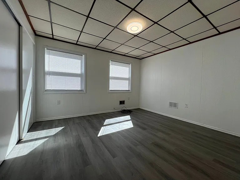 248 W 9th Ave — Photo 12