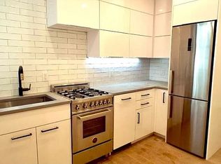 2035 Gates Ave #8A, Ridgewood, NY 11385