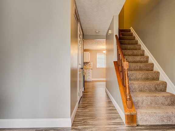4th image of 8097 Creek Woods Pl