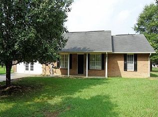 312 Forrest Dr SW, Plainville, GA 30733