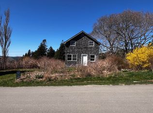 448 Main Rd, Isle Au Haut, ME 04645