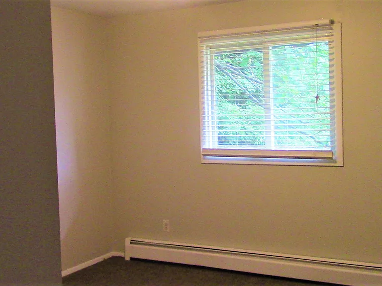 18295 Swiss Dr #4 — Photo 9