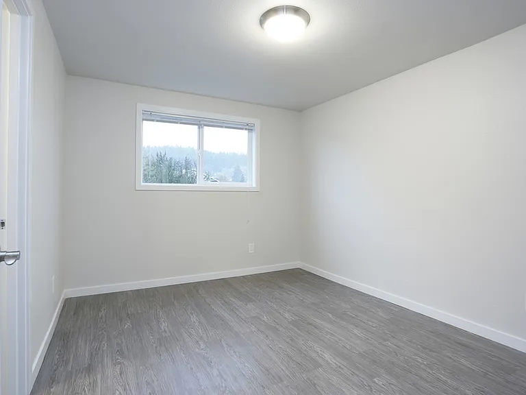 Azure Apartments — Photo 4