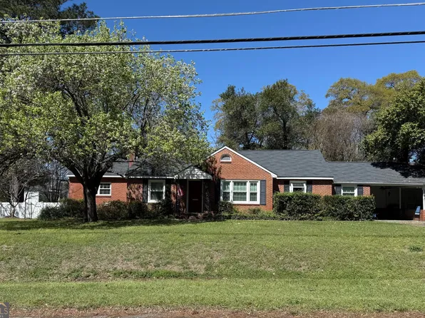 208 Vista Cir, Macon, GA 31204