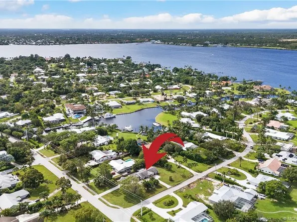 1620 NW River Trl, Stuart, FL 34994