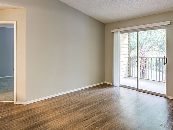 Premium Upgrade w/ Newly Renovated Fixtures & Finishes