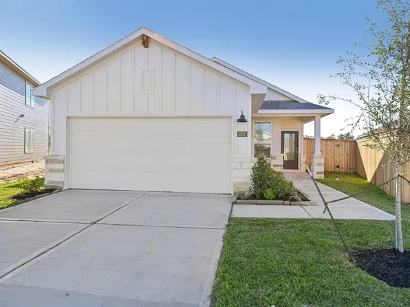 31011 Rova Boat Dr, Huffman, TX 77336